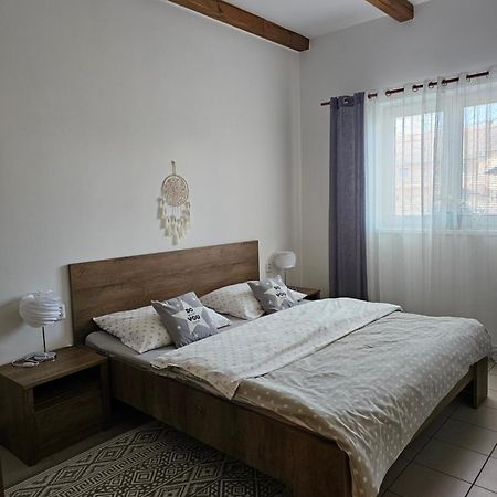 Apartman U Sudu Kobylí 外观 照片