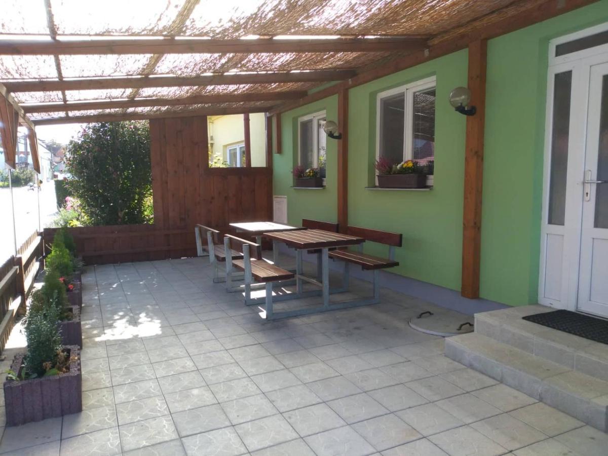 Apartman U Sudu Kobylí 外观 照片