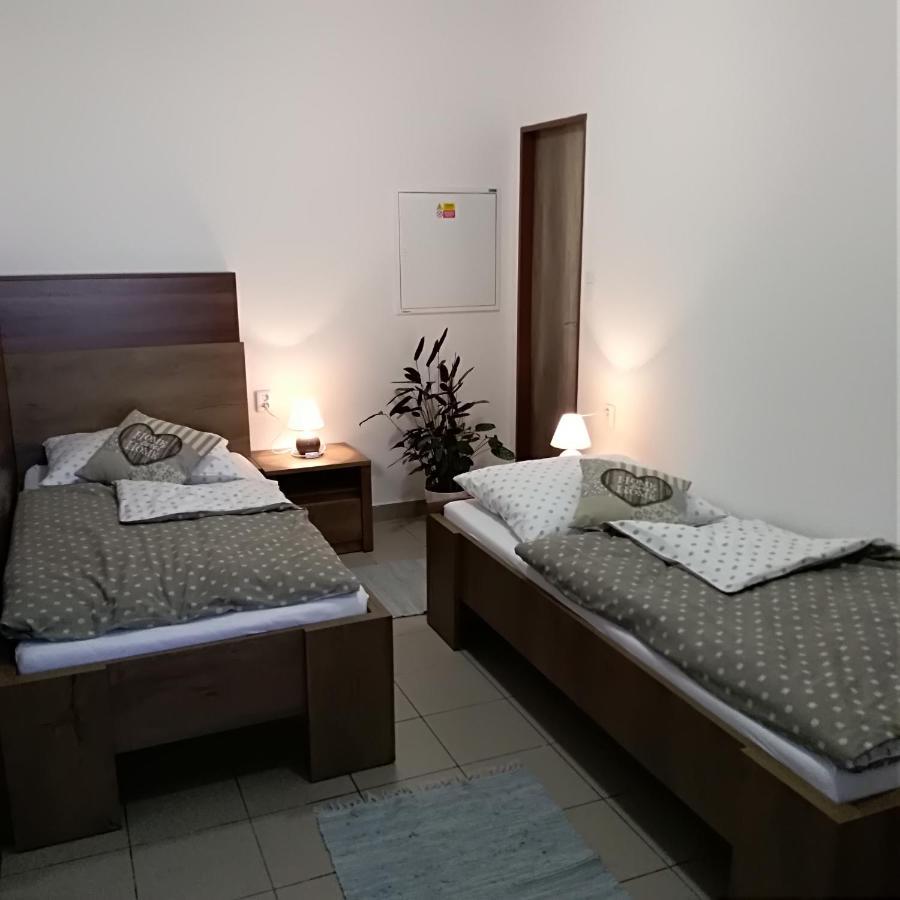 Apartman U Sudu Kobylí 外观 照片